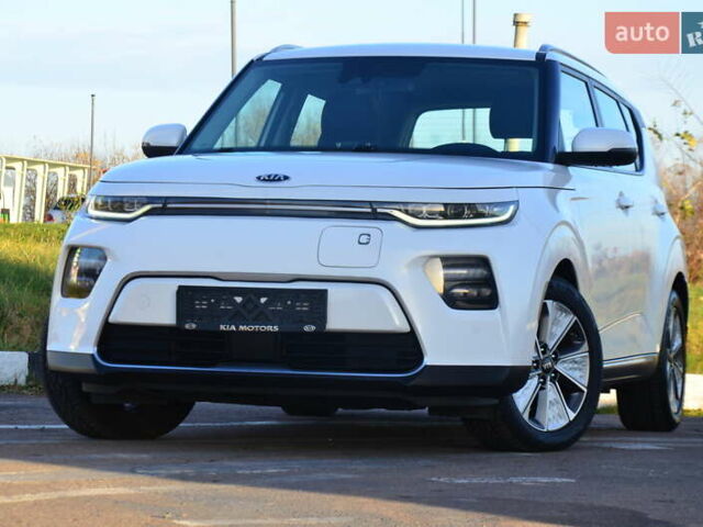 Білий Кіа Soul, об'ємом двигуна 0 л та пробігом 87 тис. км за 16150 $, фото 11 на Automoto.ua