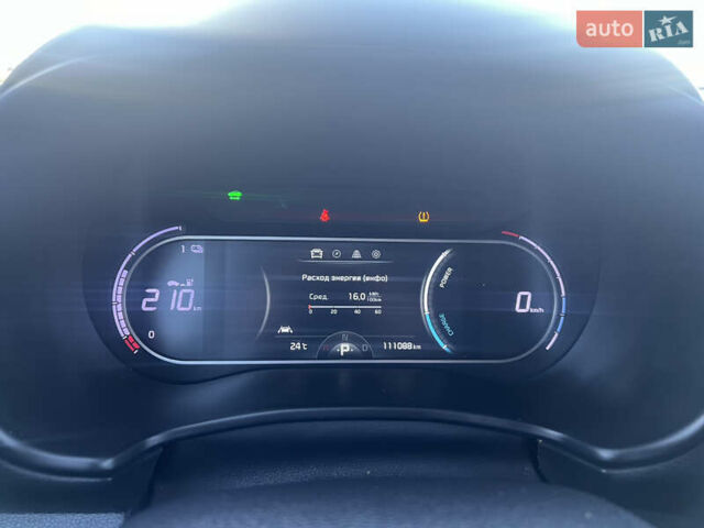 Белый Киа Soul, объемом двигателя 0 л и пробегом 111 тыс. км за 17500 $, фото 18 на Automoto.ua