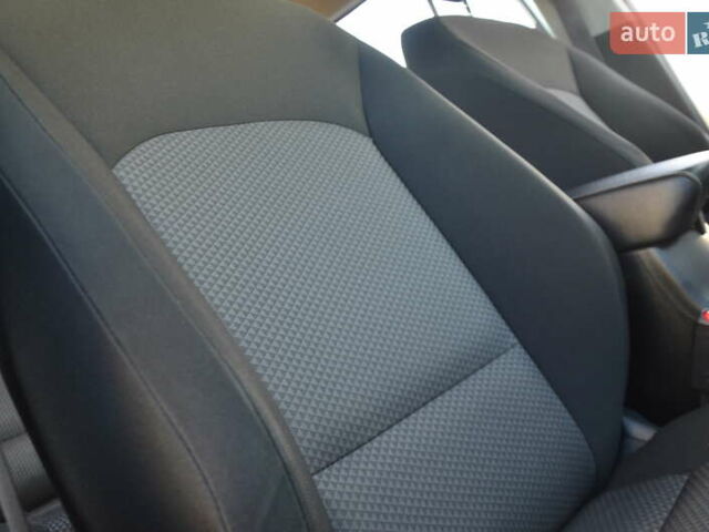 Білий Кіа Soul, об'ємом двигуна 0 л та пробігом 87 тис. км за 16150 $, фото 69 на Automoto.ua