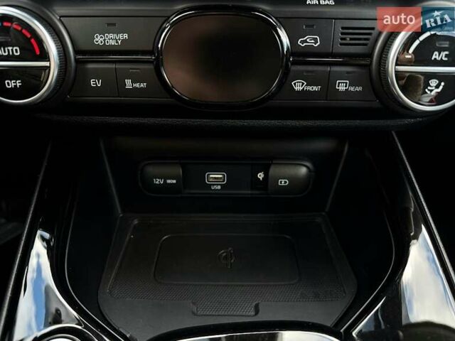 Білий Кіа Soul, об'ємом двигуна 0 л та пробігом 44 тис. км за 20700 $, фото 16 на Automoto.ua