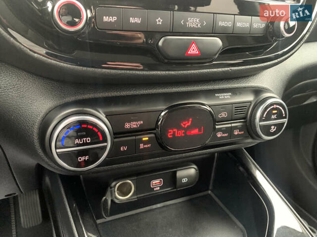 Білий Кіа Soul, об'ємом двигуна 0 л та пробігом 152 тис. км за 18999 $, фото 45 на Automoto.ua