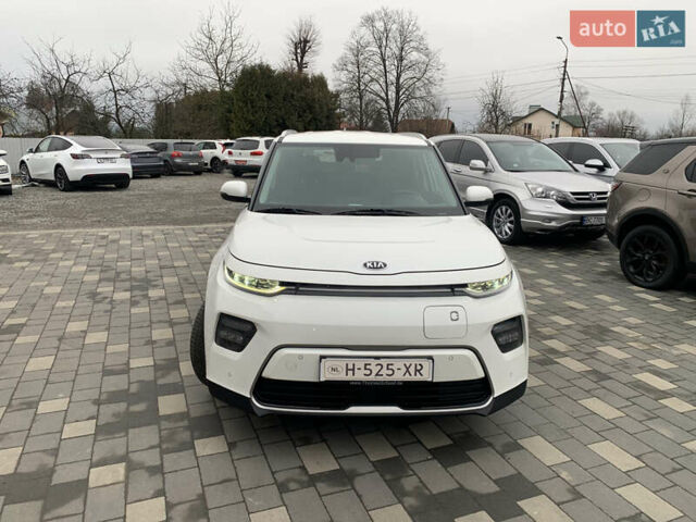 Білий Кіа Soul, об'ємом двигуна 0 л та пробігом 152 тис. км за 18999 $, фото 20 на Automoto.ua