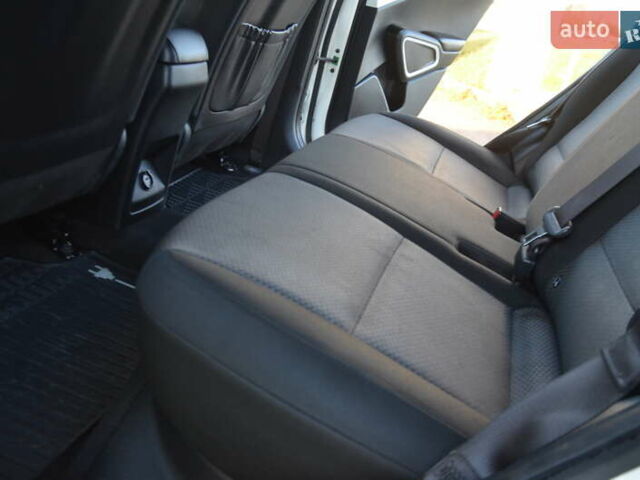 Білий Кіа Soul, об'ємом двигуна 0 л та пробігом 87 тис. км за 16150 $, фото 52 на Automoto.ua