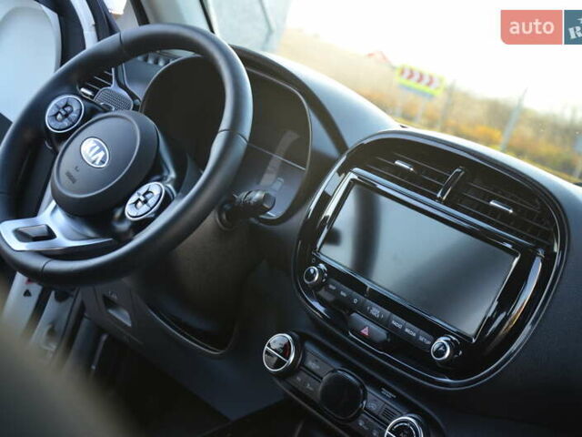 Білий Кіа Soul, об'ємом двигуна 0 л та пробігом 87 тис. км за 16150 $, фото 61 на Automoto.ua