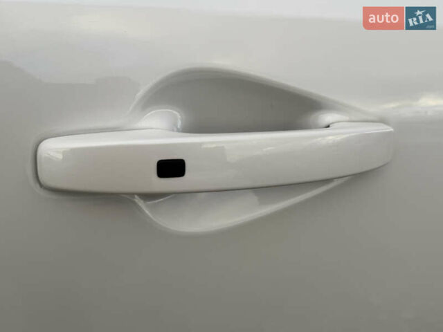 Белый Киа Soul, объемом двигателя 0 л и пробегом 26 тыс. км за 21500 $, фото 28 на Automoto.ua