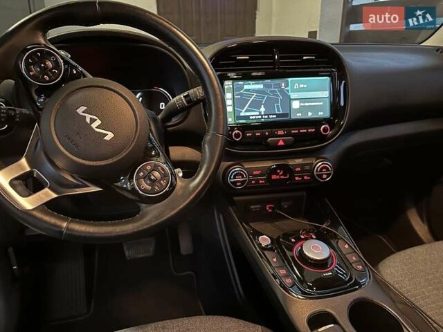 Белый Киа Soul, объемом двигателя 0 л и пробегом 40 тыс. км за 17900 $, фото 14 на Automoto.ua