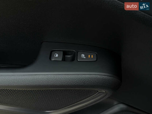 Белый Киа Soul, объемом двигателя 0 л и пробегом 26 тыс. км за 21500 $, фото 89 на Automoto.ua