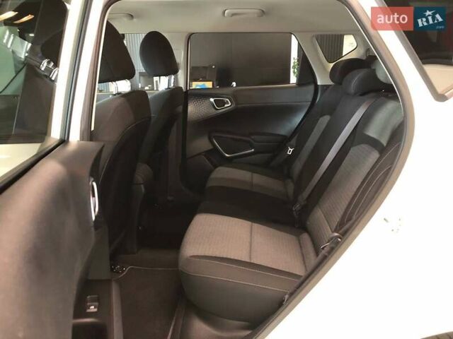 Белый Киа Soul, объемом двигателя 0 л и пробегом 40 тыс. км за 17490 $, фото 21 на Automoto.ua