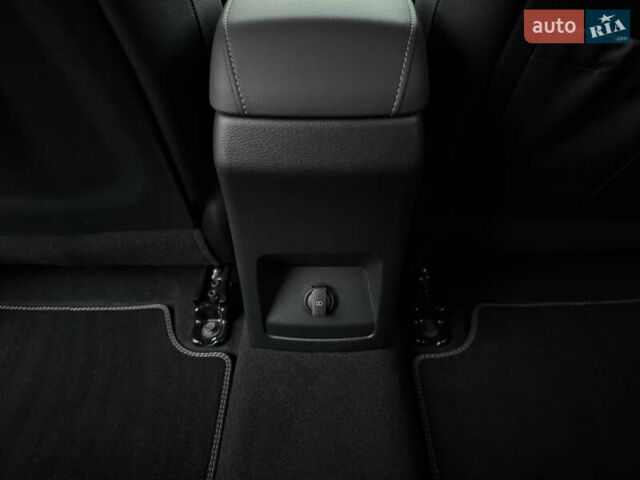 Белый Киа Soul, объемом двигателя 0 л и пробегом 26 тыс. км за 21500 $, фото 92 на Automoto.ua