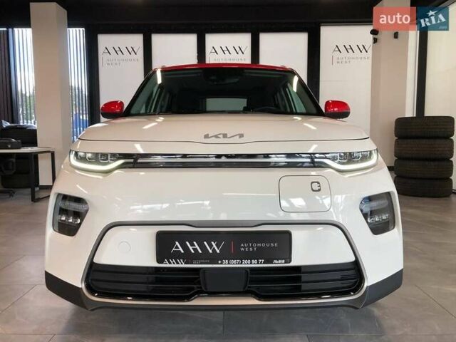 Белый Киа Soul, объемом двигателя 0 л и пробегом 40 тыс. км за 17900 $, фото 1 на Automoto.ua