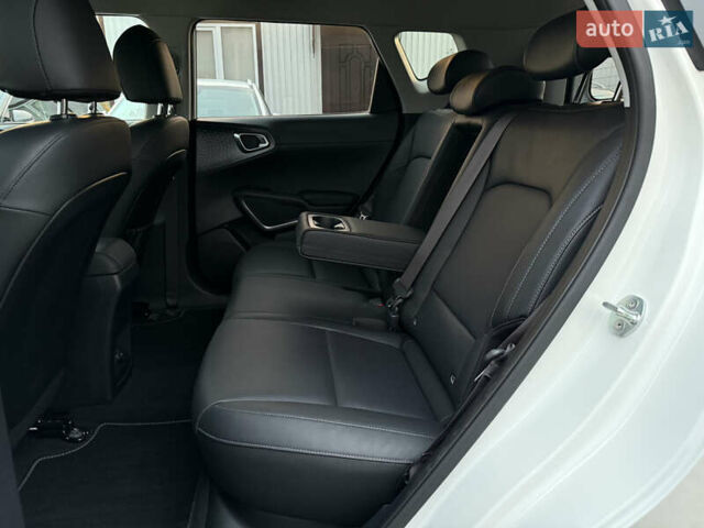 Белый Киа Soul, объемом двигателя 0 л и пробегом 26 тыс. км за 21500 $, фото 93 на Automoto.ua