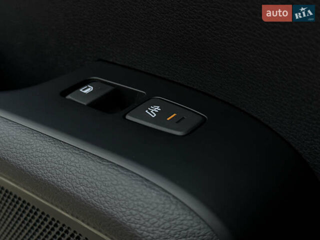 Белый Киа Soul, объемом двигателя 0 л и пробегом 26 тыс. км за 21500 $, фото 91 на Automoto.ua