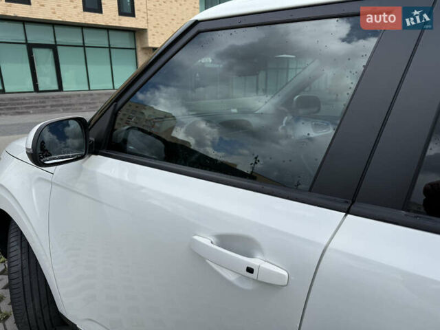 Белый Киа Soul, объемом двигателя 0 л и пробегом 70 тыс. км за 18200 $, фото 8 на Automoto.ua