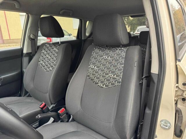 Бежевый Киа Soul, объемом двигателя 1.6 л и пробегом 289 тыс. км за 6690 $, фото 21 на Automoto.ua