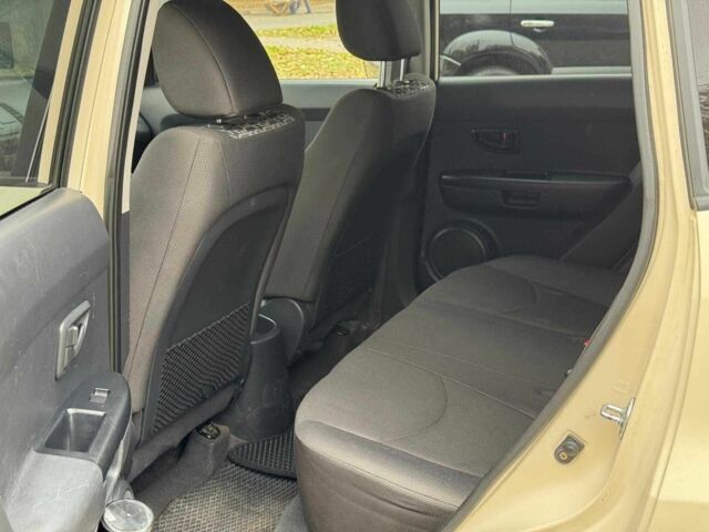 Бежевый Киа Soul, объемом двигателя 1.6 л и пробегом 289 тыс. км за 6690 $, фото 10 на Automoto.ua