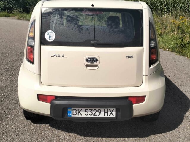 Бежевый Киа Soul, объемом двигателя 1.6 л и пробегом 233 тыс. км за 5499 $, фото 6 на Automoto.ua