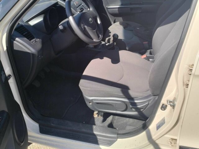 Бежевый Киа Soul, объемом двигателя 1.6 л и пробегом 233 тыс. км за 5499 $, фото 14 на Automoto.ua