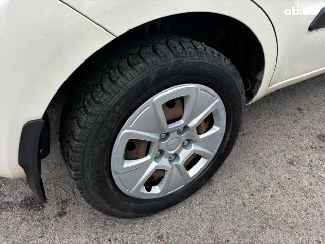 Бежевый Киа Soul, объемом двигателя 1.6 л и пробегом 107 тыс. км за 6990 $, фото 9 на Automoto.ua