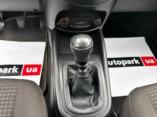 Бежевый Киа Soul, объемом двигателя 1.6 л и пробегом 107 тыс. км за 6990 $, фото 19 на Automoto.ua