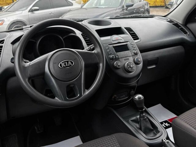 Бежевый Киа Soul, объемом двигателя 1.6 л и пробегом 107 тыс. км за 6990 $, фото 14 на Automoto.ua