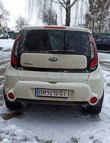 Бежевый Киа Soul, объемом двигателя 1.6 л и пробегом 144 тыс. км за 11000 $, фото 2 на Automoto.ua