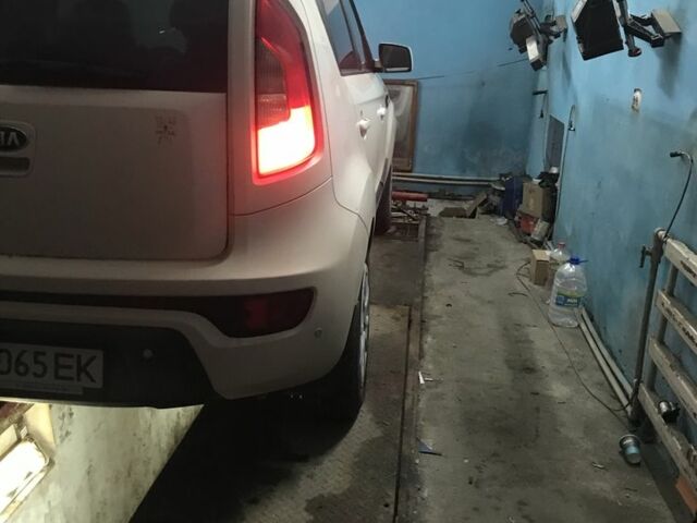 Бежевый Киа Soul, объемом двигателя 1.6 л и пробегом 198 тыс. км за 9500 $, фото 4 на Automoto.ua