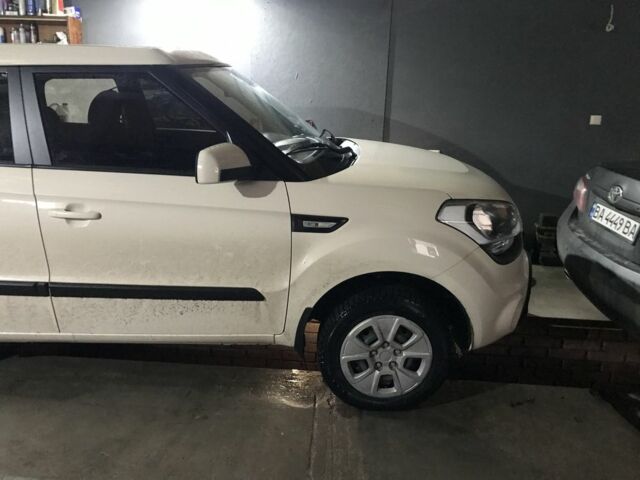 Бежевый Киа Soul, объемом двигателя 1.6 л и пробегом 198 тыс. км за 9500 $, фото 2 на Automoto.ua