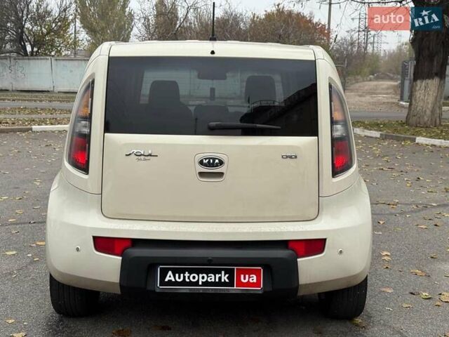 Бежевый Киа Soul, объемом двигателя 1.6 л и пробегом 289 тыс. км за 6690 $, фото 1 на Automoto.ua