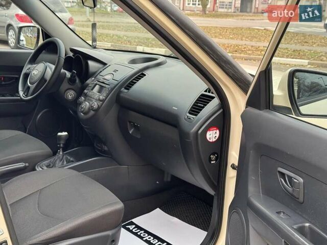 Бежевый Киа Soul, объемом двигателя 1.6 л и пробегом 289 тыс. км за 6690 $, фото 13 на Automoto.ua