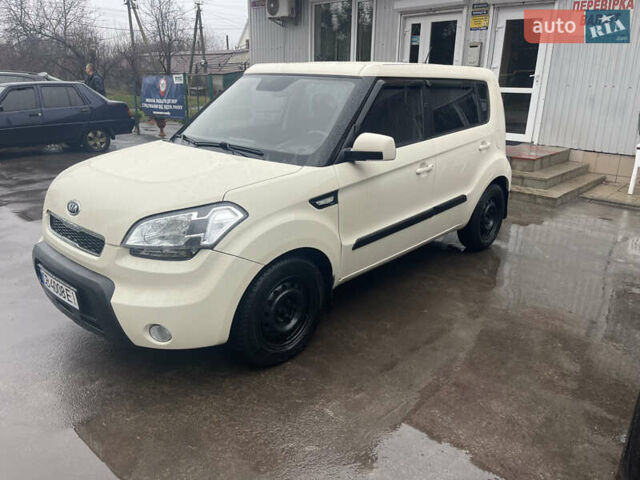 Бежевый Киа Soul, объемом двигателя 1.59 л и пробегом 180 тыс. км за 6700 $, фото 3 на Automoto.ua