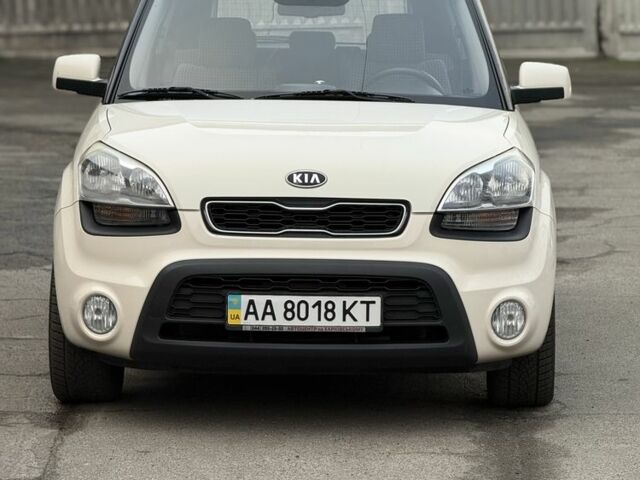 Бежевый Киа Soul, объемом двигателя 1.6 л и пробегом 160 тыс. км за 8000 $, фото 1 на Automoto.ua