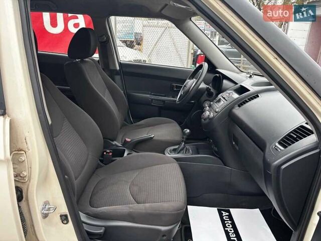 Бежевый Киа Soul, объемом двигателя 1.6 л и пробегом 107 тыс. км за 6990 $, фото 15 на Automoto.ua