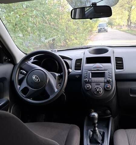 Бежевый Киа Soul, объемом двигателя 1.6 л и пробегом 107 тыс. км за 6700 $, фото 5 на Automoto.ua