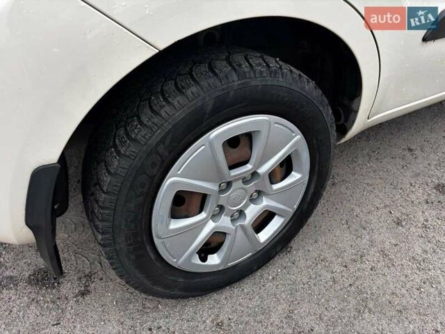 Бежевый Киа Soul, объемом двигателя 1.6 л и пробегом 107 тыс. км за 6990 $, фото 9 на Automoto.ua