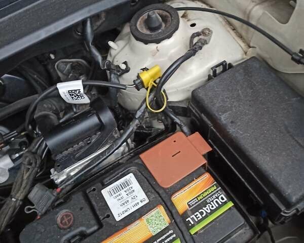 Бежевый Киа Soul, объемом двигателя 1.59 л и пробегом 193 тыс. км за 7200 $, фото 16 на Automoto.ua