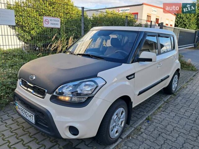 Бежевий Кіа Soul, об'ємом двигуна 1.59 л та пробігом 60 тис. км за 7097 $, фото 1 на Automoto.ua
