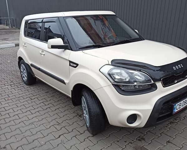 Бежевый Киа Soul, объемом двигателя 1.59 л и пробегом 193 тыс. км за 7200 $, фото 1 на Automoto.ua