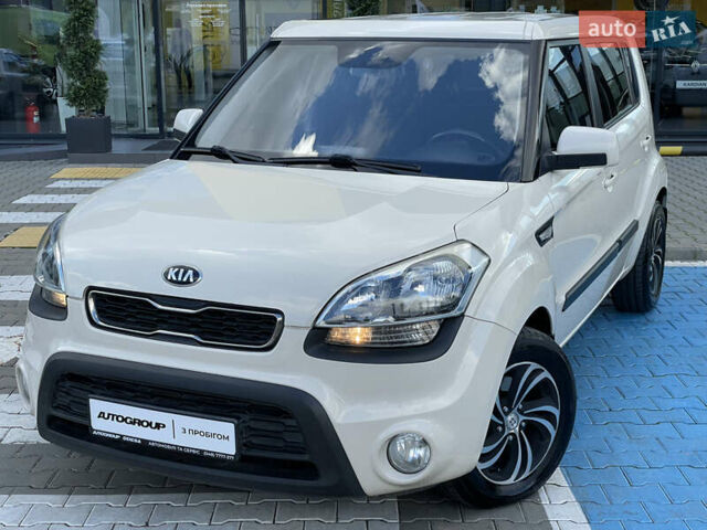 Бежевий Кіа Soul, об'ємом двигуна 1.58 л та пробігом 141 тис. км за 8900 $, фото 1 на Automoto.ua