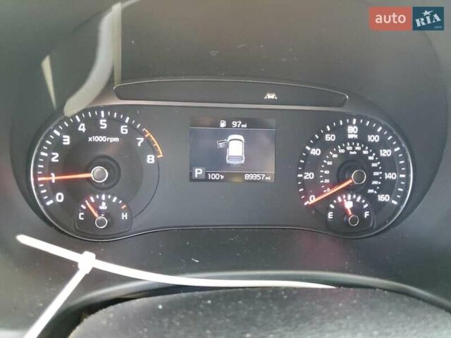 Бежевый Киа Soul, объемом двигателя 2 л и пробегом 143 тыс. км за 2700 $, фото 8 на Automoto.ua