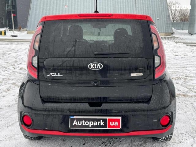 Черный Киа Soul, объемом двигателя 4.2 л и пробегом 122 тыс. км за 10490 $, фото 29 на Automoto.ua