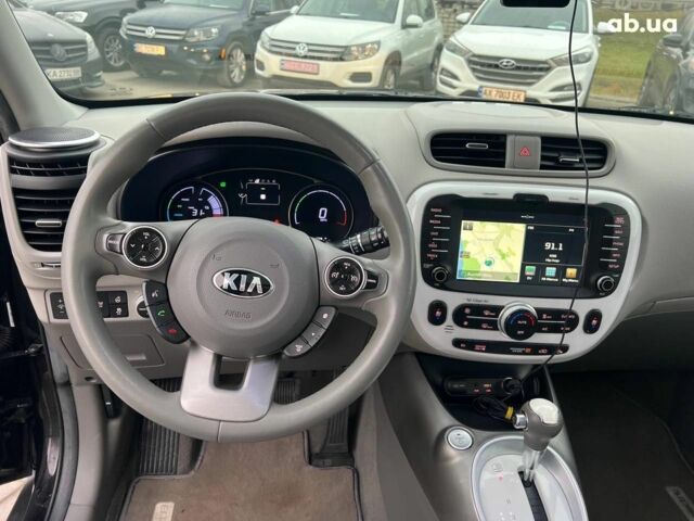 Черный Киа Soul, объемом двигателя 0 л и пробегом 100 тыс. км за 9790 $, фото 21 на Automoto.ua