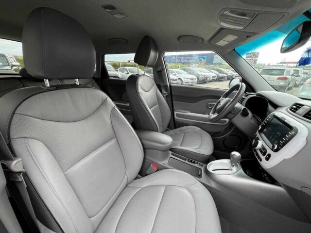 Черный Киа Soul, объемом двигателя 0 л и пробегом 95 тыс. км за 6990 $, фото 16 на Automoto.ua