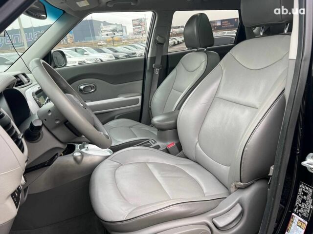 Черный Киа Soul, объемом двигателя 0 л и пробегом 100 тыс. км за 9790 $, фото 18 на Automoto.ua