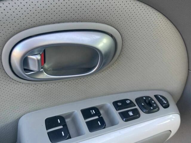 Чорний Кіа Soul, об'ємом двигуна 0 л та пробігом 175 тис. км за 6000 $, фото 10 на Automoto.ua