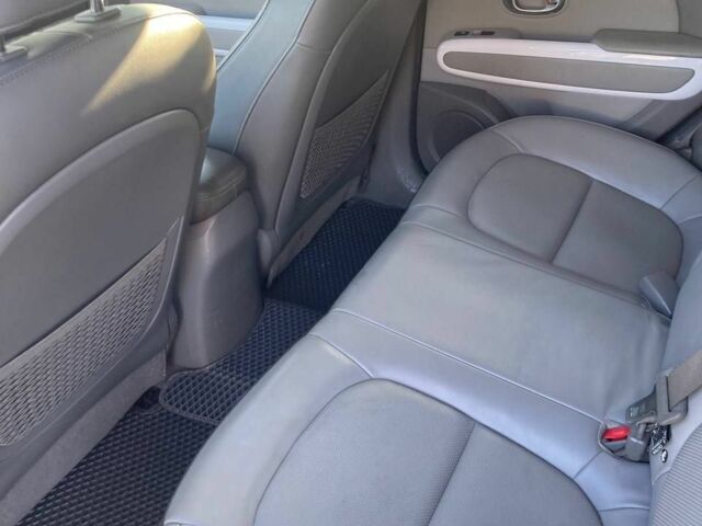 Чорний Кіа Soul, об'ємом двигуна 0 л та пробігом 175 тис. км за 6000 $, фото 5 на Automoto.ua