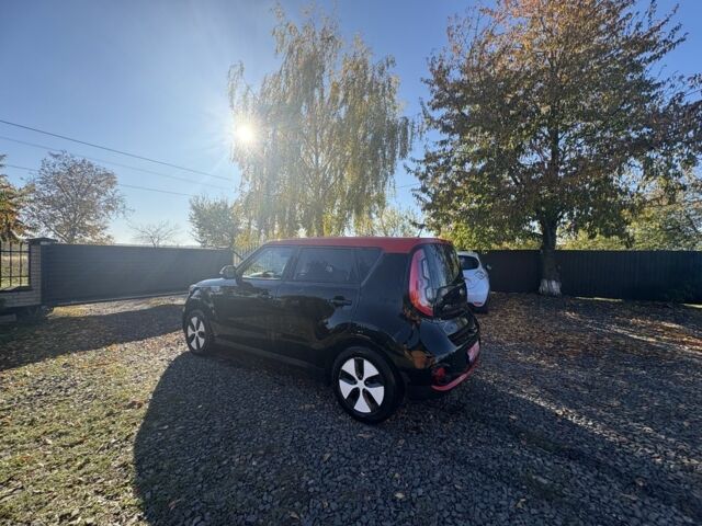 Черный Киа Soul, объемом двигателя 0 л и пробегом 134 тыс. км за 5600 $, фото 14 на Automoto.ua