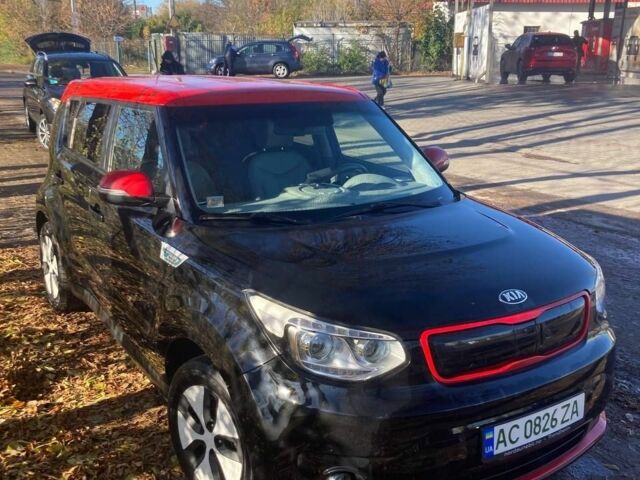 Чорний Кіа Soul, об'ємом двигуна 0 л та пробігом 175 тис. км за 6000 $, фото 1 на Automoto.ua