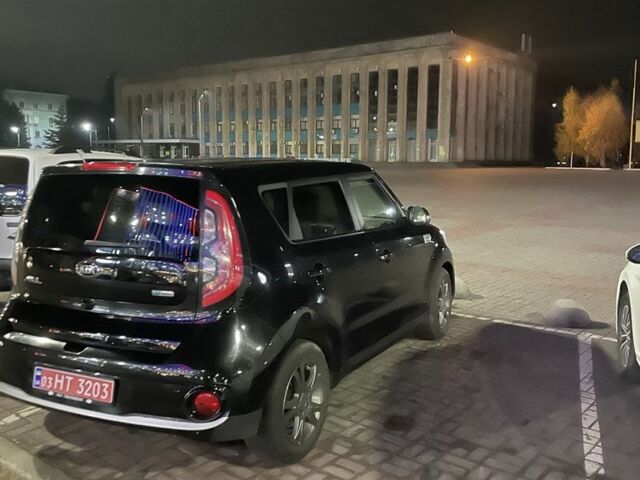 Черный Киа Soul, объемом двигателя 0 л и пробегом 2 тыс. км за 6900 $, фото 4 на Automoto.ua