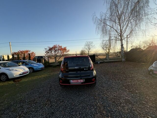 Черный Киа Soul, объемом двигателя 0 л и пробегом 134 тыс. км за 5600 $, фото 13 на Automoto.ua
