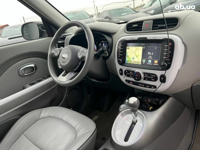 Черный Киа Soul, объемом двигателя 0 л и пробегом 100 тыс. км за 9790 $, фото 40 на Automoto.ua